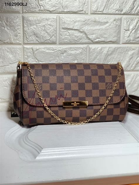 lv favorite mm chain|LOUIS VUITTON Damier Ebene Favorite MM.